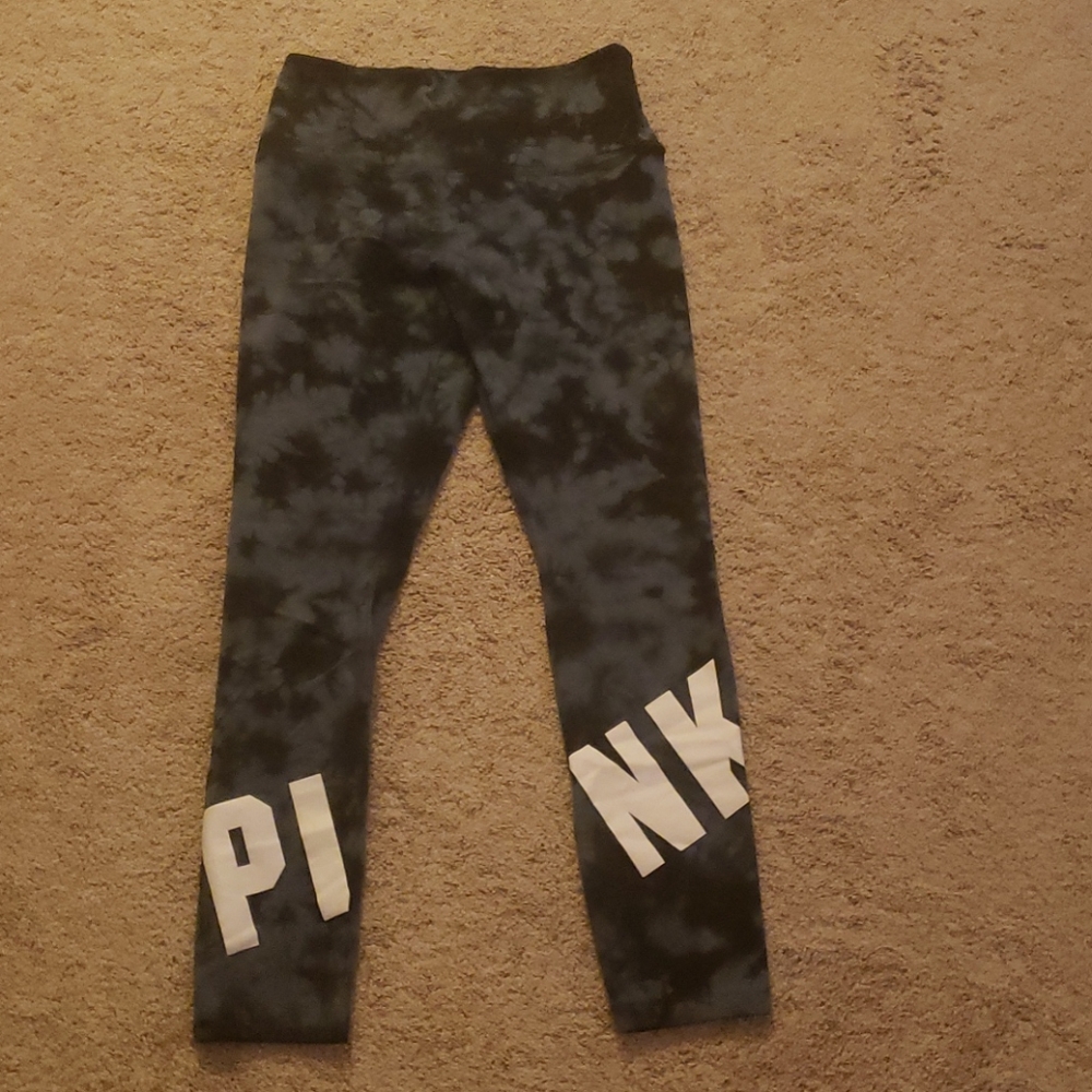 PINK yoga pants